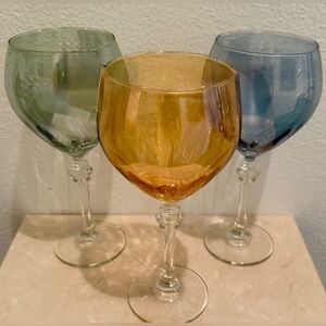 3 Cristalleria Fratelli Fumo,Iridescent wine glasses. 12oz. Italy